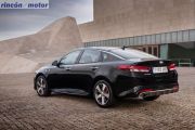 kia-optima-gt-2017-16
