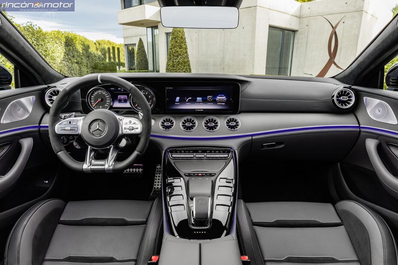 Mercedes-AMG-GT_4_puertas_set- 0803-02