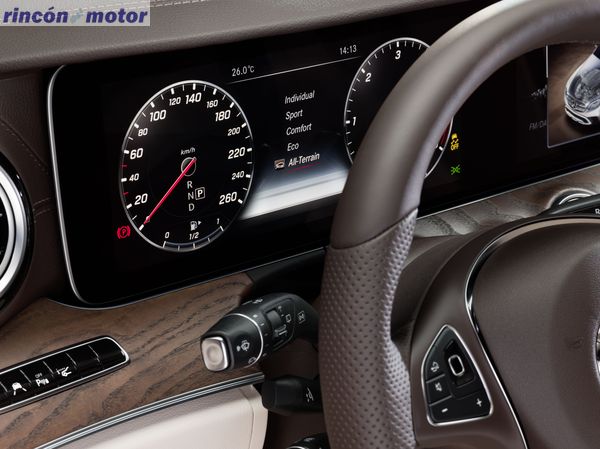 Mercedes-Benz E-Class All-Terrain