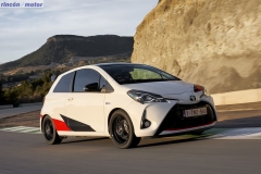 toyota_yaris_grmn_2018-01