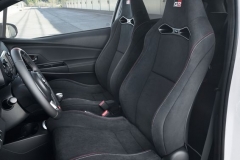 toyota_yaris_grmn_2018-12