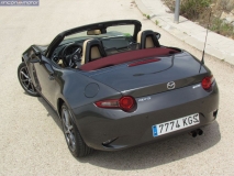 1-10-exterior-Mazda-mx5-20-160-2018-prueba
