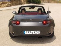 1-11-exterior-Mazda-mx5-20-160-2018-prueba