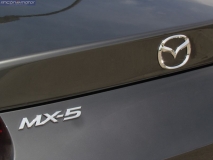 2-01-exterior-detalle-Mazda-mx5-20-160-2018-prueba