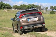 1-03-exterior-mitsubishi_eclipse_cross_150T_2018