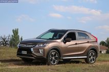 1-05-exterior-mitsubishi_eclipse_cross_150T_2018