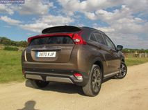 1-11-exterior-mitsubishi_eclipse_cross_150T_2018