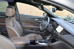03-interior-opel-insignia-st-cdti-210-prueba-2018-05