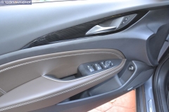 04-interior-detalle-opel-insignia-st-cdti-210-prueba-2018-03