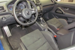 3-04-interior-volkswagen-scirocco-r-2017-prueba