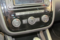 4-04-interior-detalle-volkswagen-scirocco-r-2017-prueba