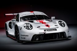 Porsche 911 rsr 2019