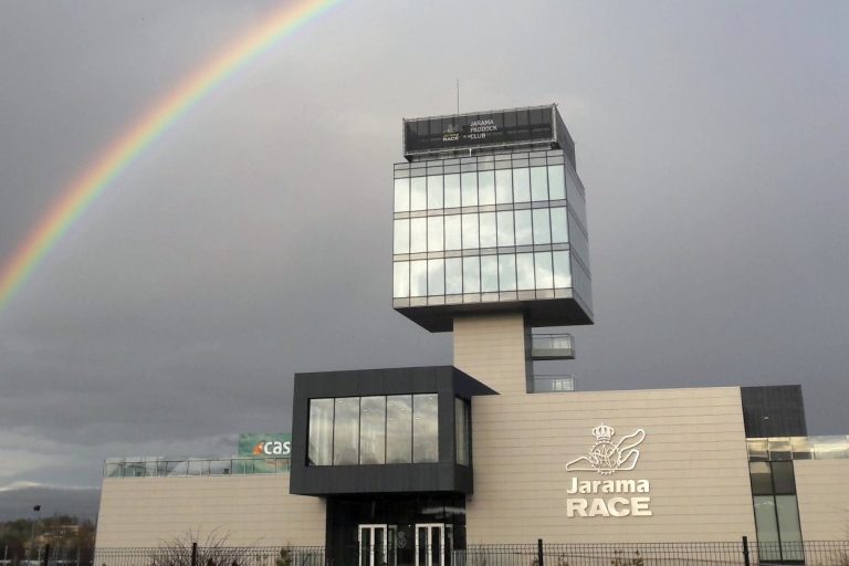 circuito jarama torre arco iris