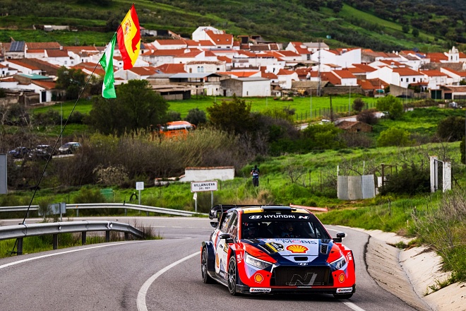 neuville-wydaeghe i20 rally1 sierra morena 25