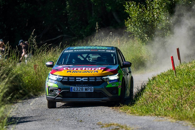Esteban Vallin Sandero Eco Cup